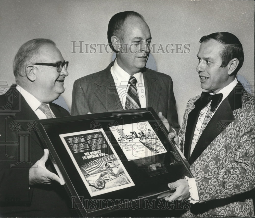 1973, Bill Dix and Chester O&#39;quinn with ad award from Cliff Cagle - Historic Images