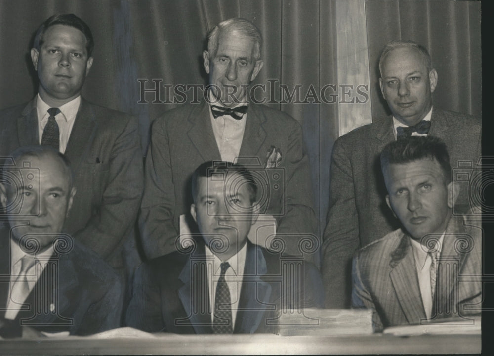 1957 Press Photo Congressional subcommittee addresses traffic in Montgomery - Historic Images