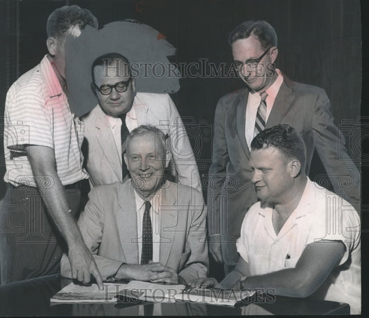 1958, Birmingham Farmers' Market Committee Members - abno00126 - Historic Images