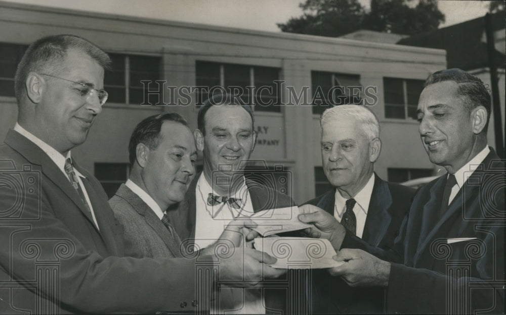 1959 Birmingham Baptist Association purchases Property in Birmingham - Historic Images