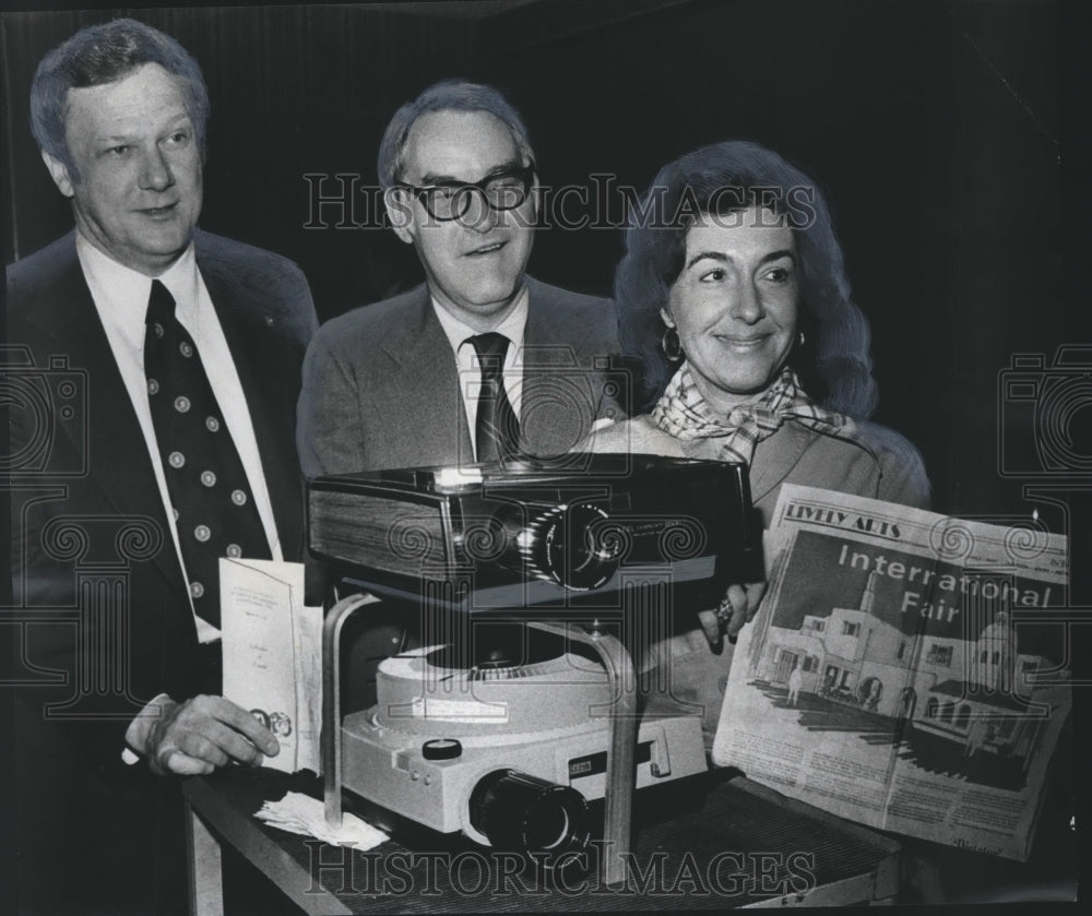 1976, Festival of Arts Chairman Mrs. Gregory Despinakis with Others - Historic Images