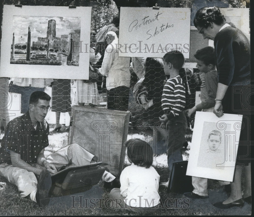 1983, Artist makes portraits at Birmingham Sidewalk Art Show - Historic Images