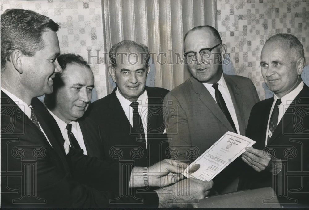 1964, Jefferson County, Alabama Law Enforcement Officers Confer - Historic Images