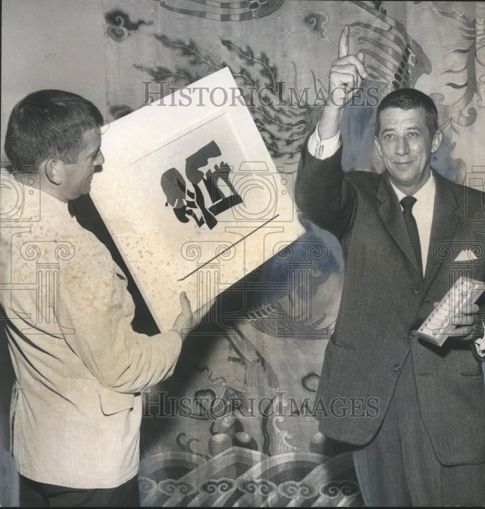 1962 Press Photo Davis Painting for Auction, Fritz Woehle, William Lathrop, AL - Historic Images