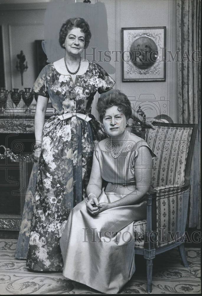 1963, Mrs. Morris Bush & member of Alabama Scribblers - abno00971 - Historic Images