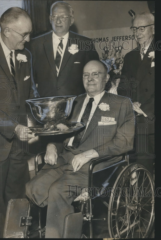 1956 Press Photo John C. "Dod" Blackwell, seated, honored 1955 Man Of The Year - Historic Images