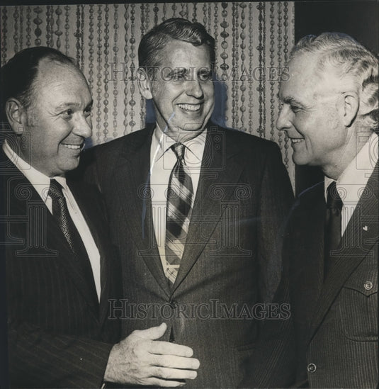 1972, Eugene Schultz with Carl Dreher, Jim Huston at Jefferson Hotel - Historic Images