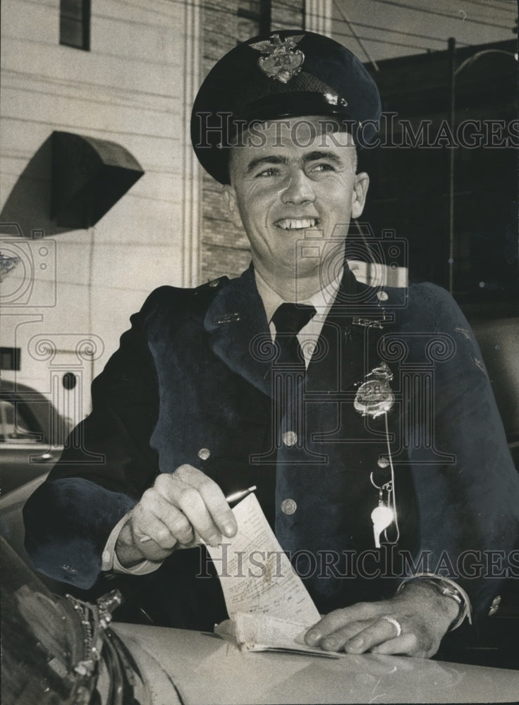 1958, Bessemer, Alabama Policeman B. E. Edwards, former Mechanic - Historic Images