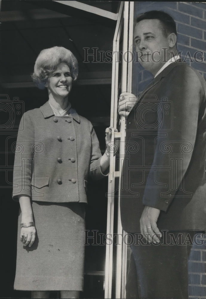 1967, Fred T. Blair Manager, Birmingham National Bank &amp; Lila Davis - Historic Images