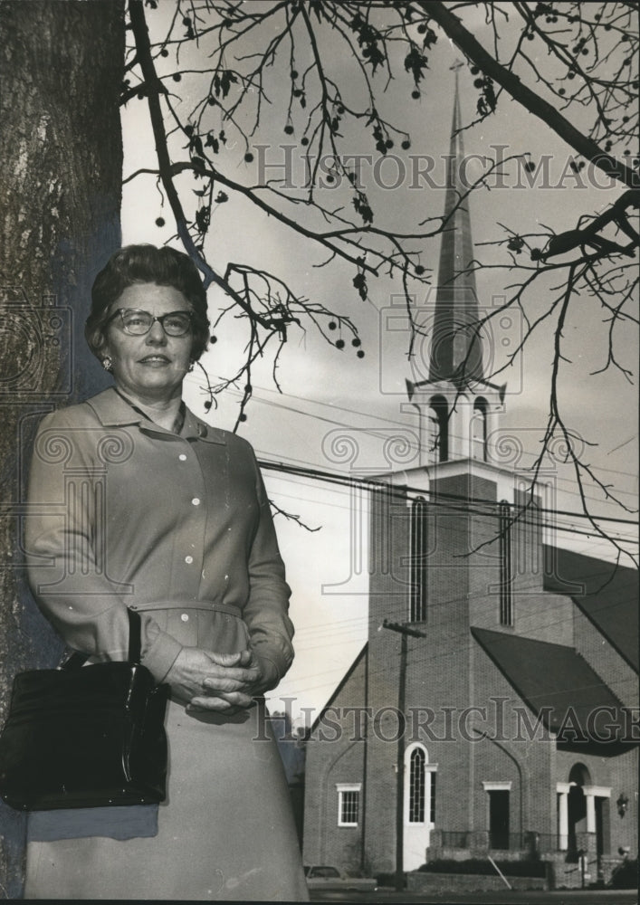 1969, Mrs. Hiram Elliott, First Woman Vestryman of St. Luke's, AL - Historic Images