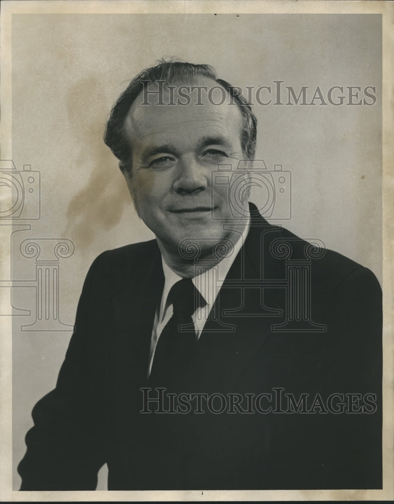 1975, William Demaray Appointed Manager of New Penney's, Birmingham - Historic Images