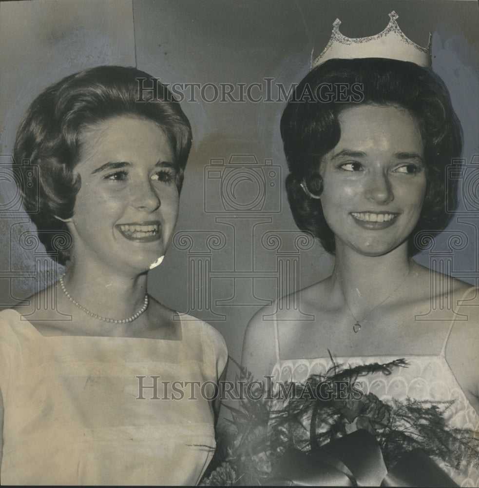 1963, Maid of Cotton contestants Lib Patton and Rhonda Fleming - Historic Images