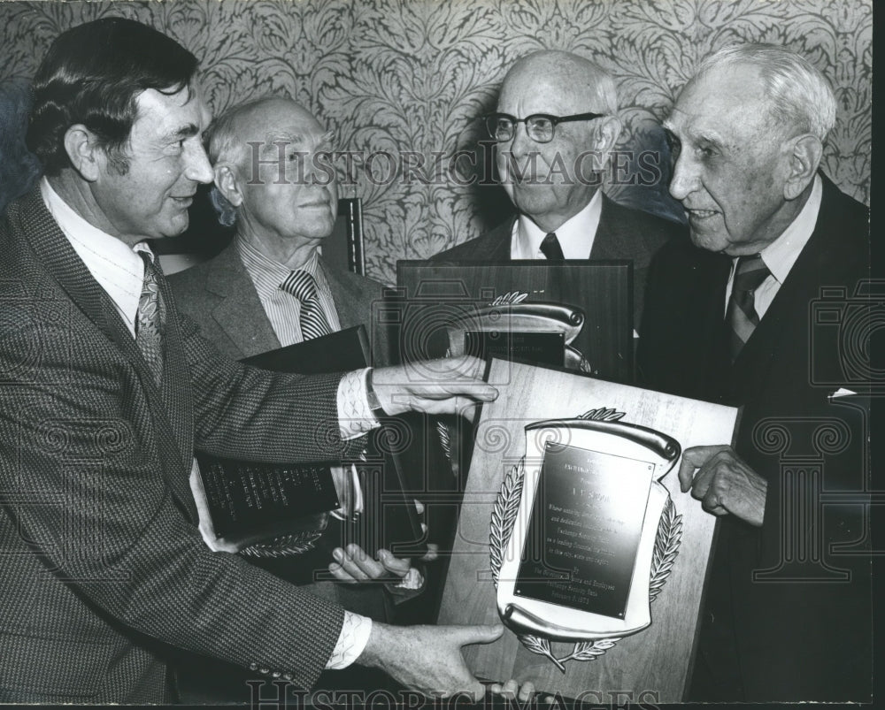 1973 Press Photo Bankers Norman Pless, Mark Hodo, and Others - abno01659 - Historic Images