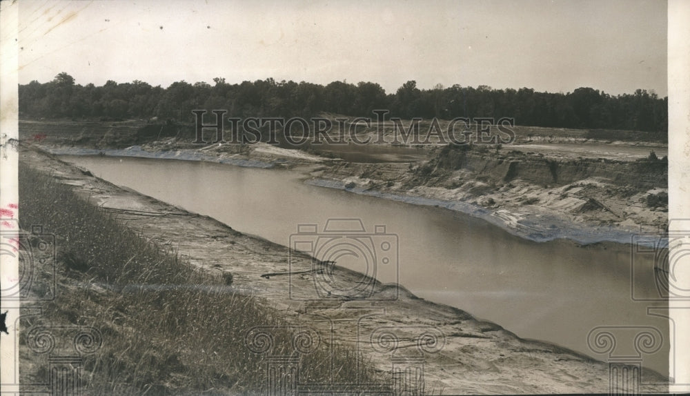 1957 Press Photo Site of lock and dam at Warrior-Tombigbee River in Demopolis - Historic Images