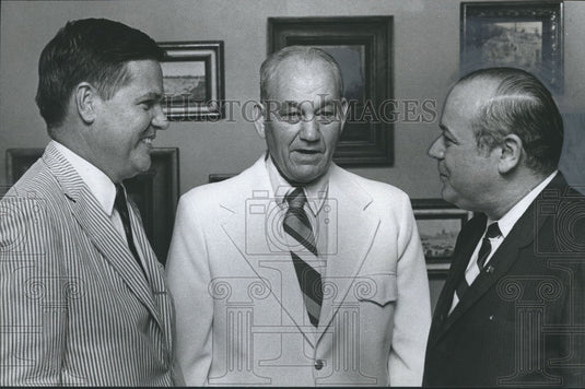 1972, Downtown Club bartender William Freeman with Club managers - Historic Images