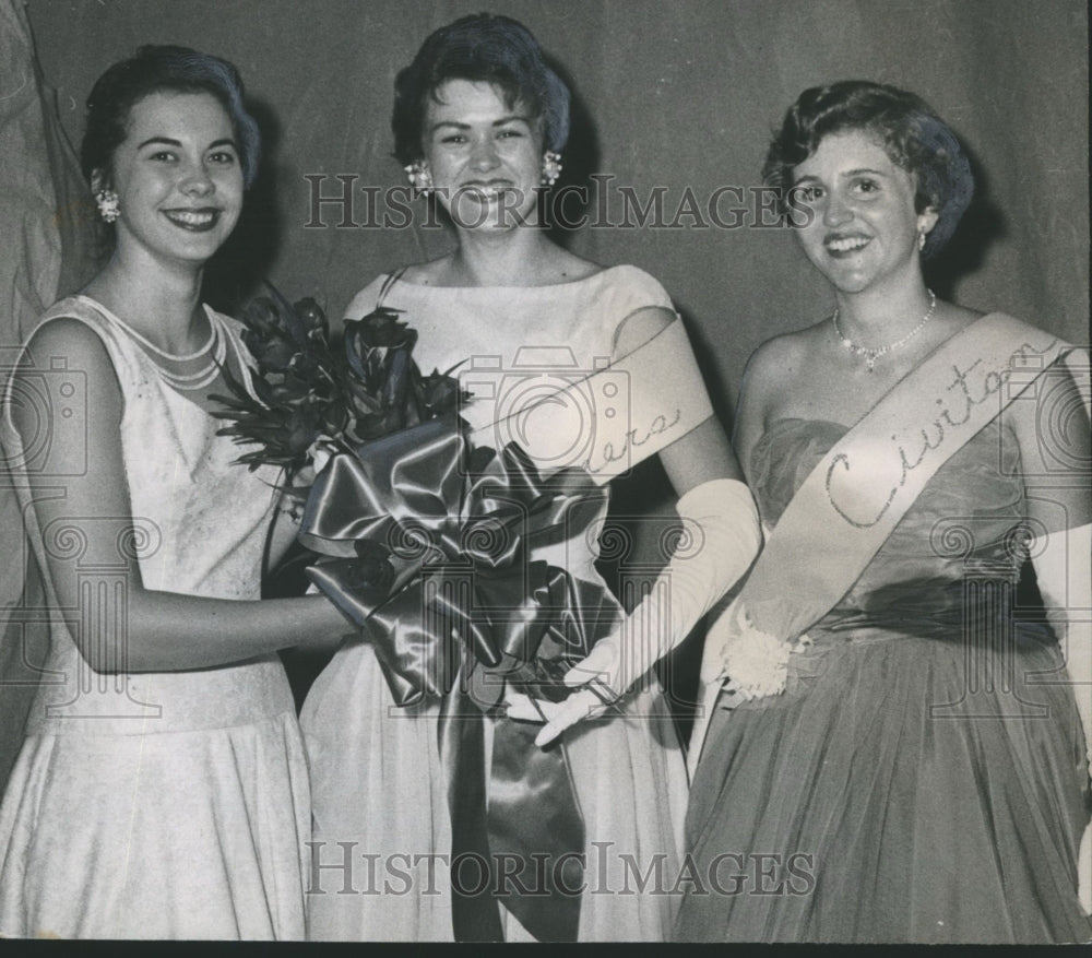 1958, Autauga County Maid of Cotton Kitty Gray with others, Alabama - Historic Images