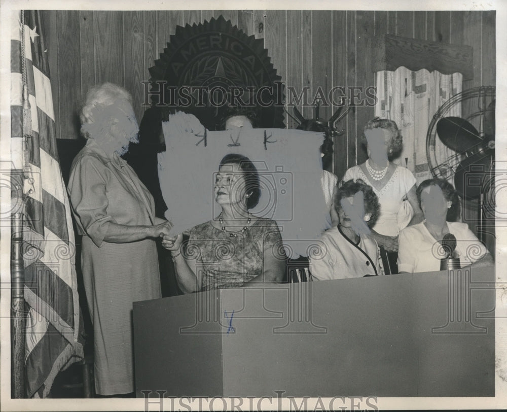 1961 Press Photo Mrs. R. Carson Hamlett, American Legion, with others, Homewood - Historic Images