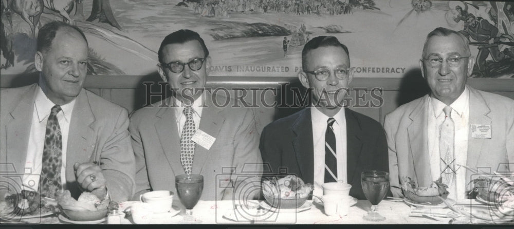 1956 Alabama and Georgia businessmen get-together in Birmingham - Historic Images