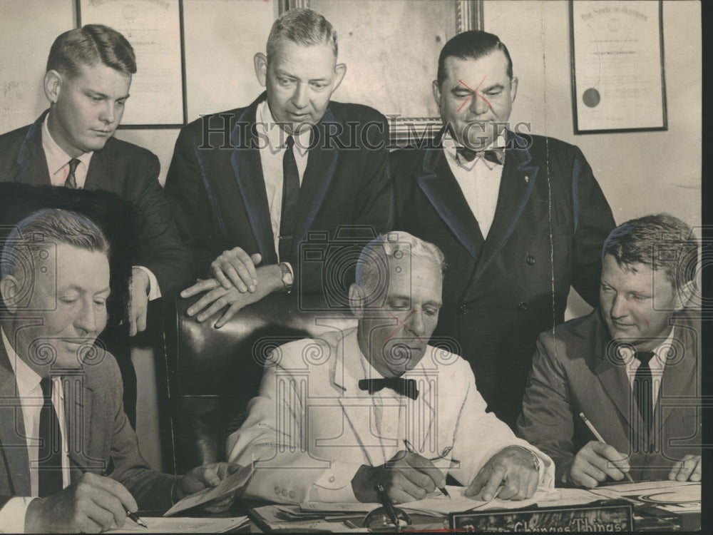 1960 Press Photo Members of the American Bar Association Committee Meet - Historic Images