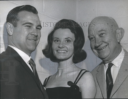 1966, Jack Boggan, Miss Alabama Linda Folsom, Edmund Harding at Event - Historic Images