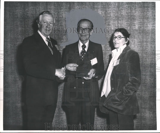 1979, David E. Hampe of U.S. Steel with Others - abno02217 - Historic Images