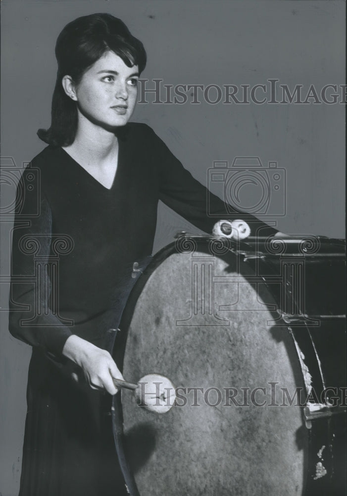 1963 Press Photo Sarah Cooper, musician, playing drums - abno02300- Historic Images