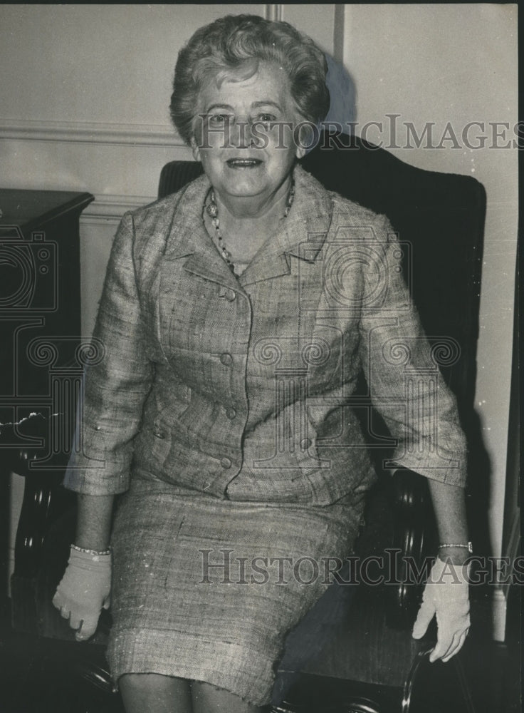 1965, Mrs. Joseph Conzelman, Scribblers - abno02317 - Historic Images