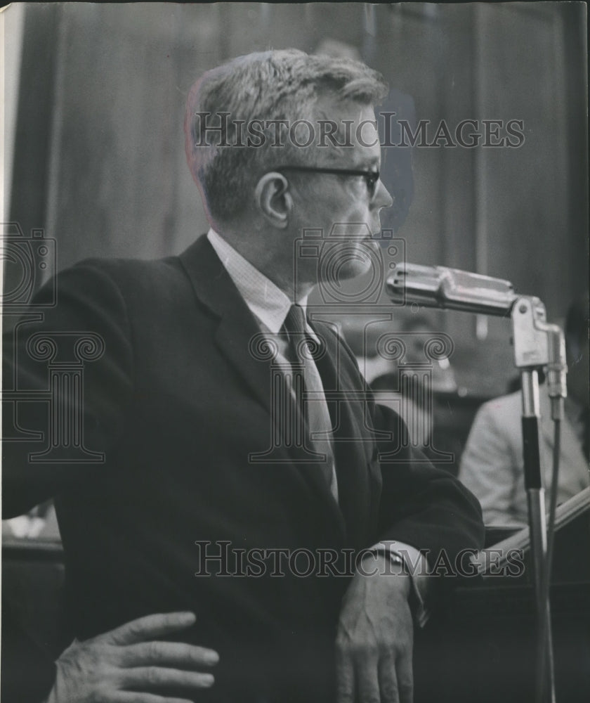 1959, State senator Larry Dumas speaking - abno02328 - Historic Images