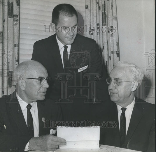 1963, F. T. Dobbs of Gadsden with Others, School Coaches Association - Historic Images