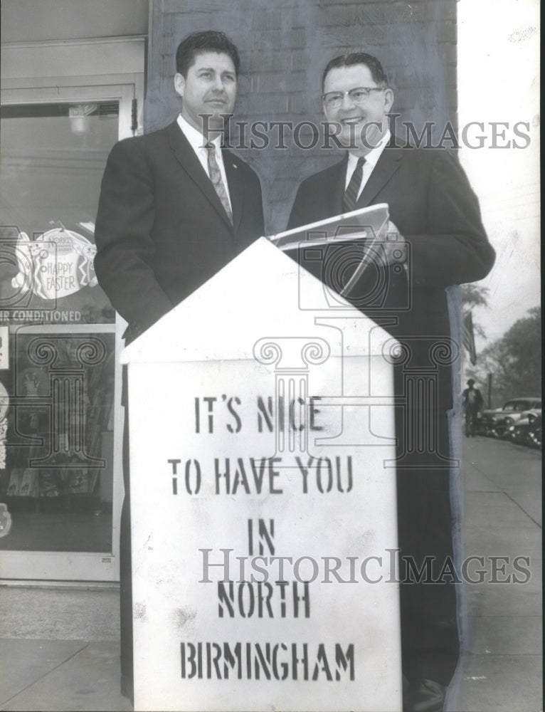 1962 Press Photo Pat Handley, Ed Mollison, North Birmingham Chamber of Commerce - Historic Images