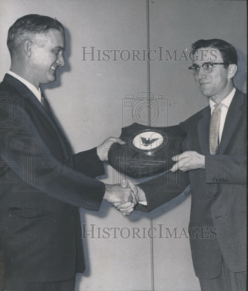 1960 Press Photo Ralph Gaines and Talladega Mayor James L. Hardwick at Event - Historic Images