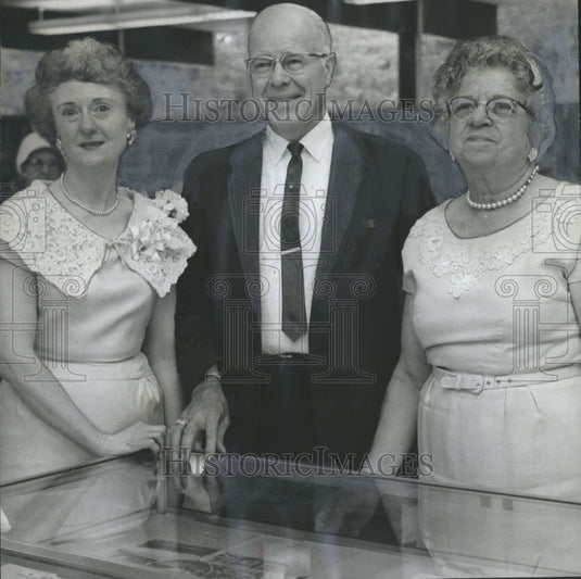 1961, Open House Held at Avondale Branch Library, Birmingham, Alabama - Historic Images