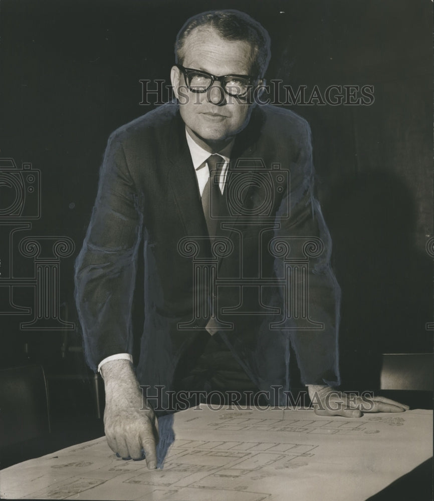 1971 Superintendent S.C. Doss Points Out School Changes, Alabama - Historic Images