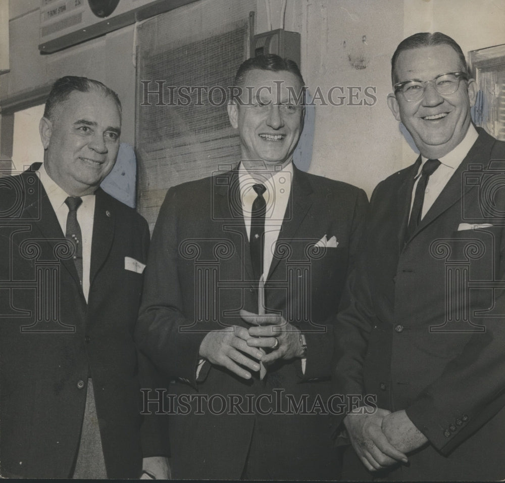 1963 Press Photo County Clerks Conference - Richmond Flowers, Others, Alabama - Historic Images