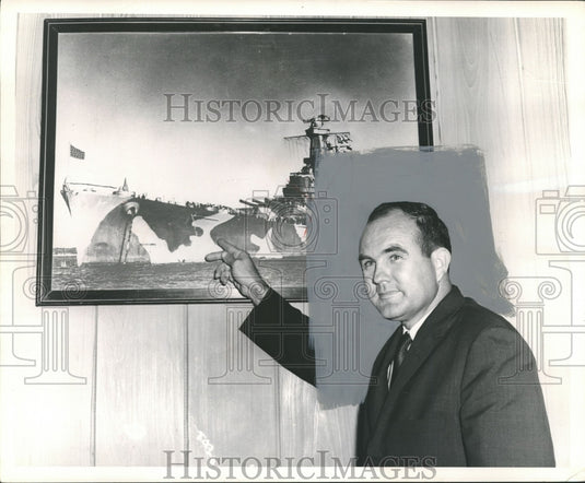 1962, Alabama Governor John Patterson points to photo of battleship - Historic Images