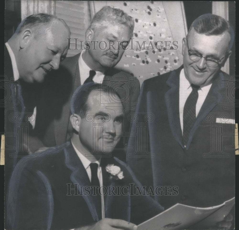 1960, Alabama Governor John Patterson with docks officials - Historic Images