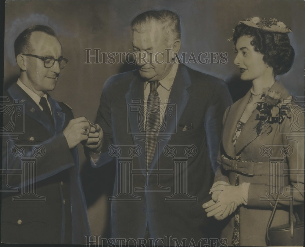 1957 Press Photo Army Band gets key to the city from Mayor - abno03453 - Historic Images