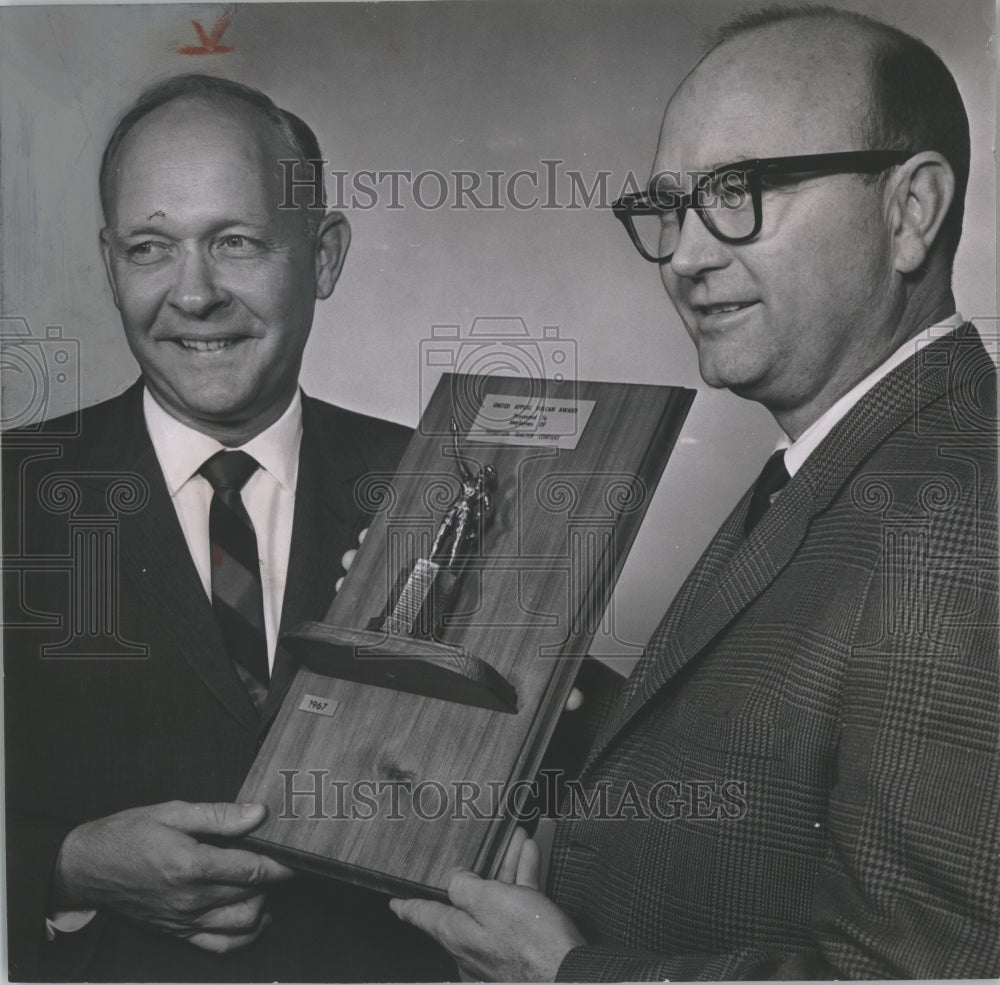 1966, Peyton Finch presents Paul Chism Vulcan Award, United Appeal - Historic Images