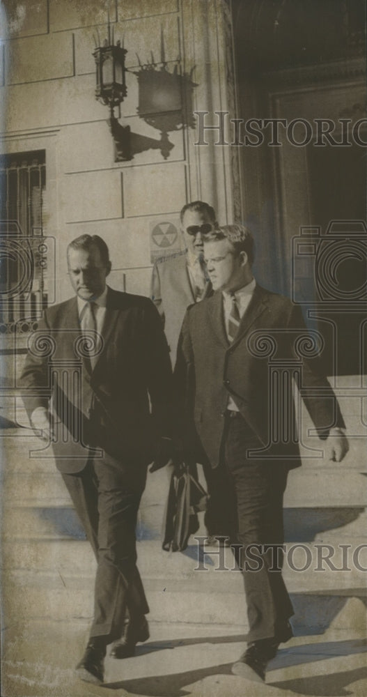 1968, Attorney Art Hanes with Son Arthur Jr., Detective Hays - Historic Images