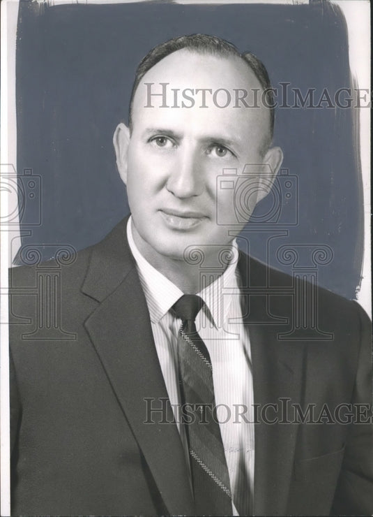 1969, Thornton "Dick" Fleming, Morgan Company Cancer Hospital Drive - Historic Images