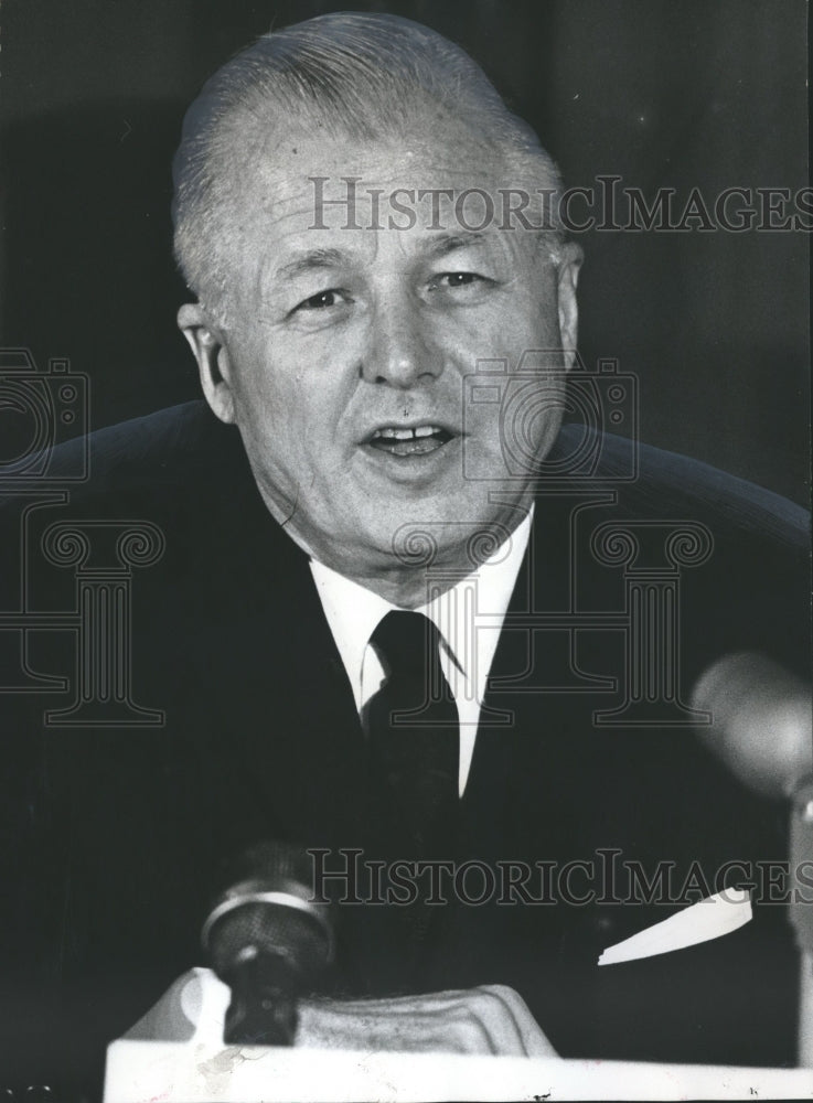 1969, U.S. Steel Board Chairman Edwin H. Gott - abno03829 - Historic Images