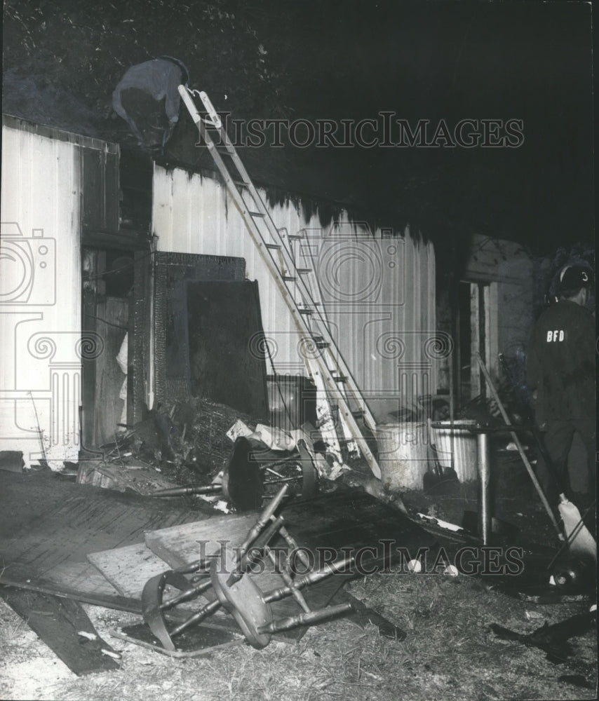 1970 Fire damaged Tanglewood restaurant in Birmingham, Alabama - Historic Images