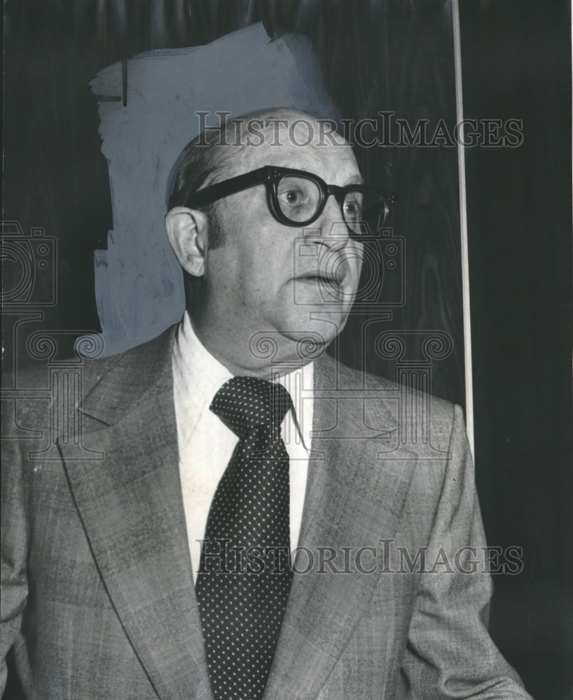 1977, Rabbi Milton L. Graftman - abno03946 - Historic Images