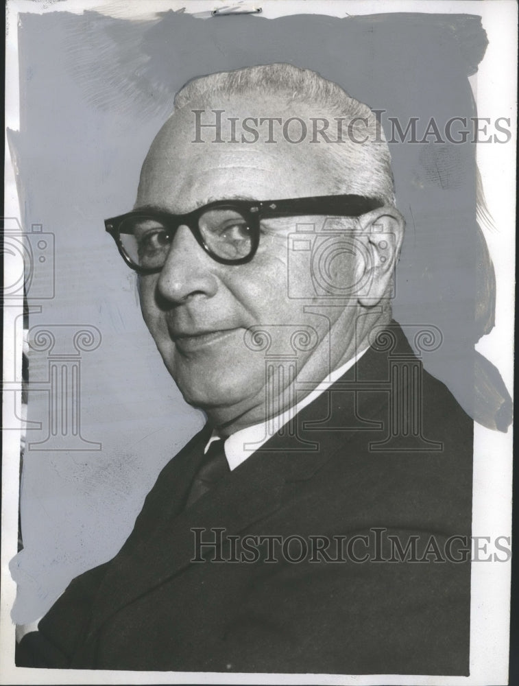 1962 Press Photo Bruce Beyers, Banker - abno03961 - Historic Images