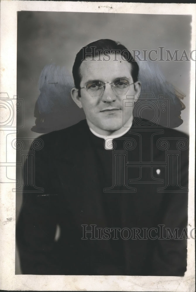 1945, Father Frank Wade - abno04012 - Historic Images