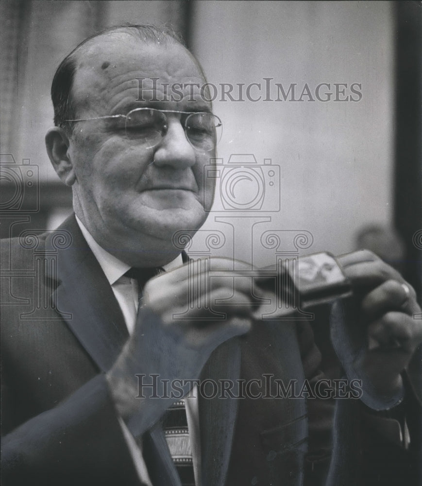 1959, Representative E. A. Grouby, Autauga, Presents Match Box - Historic Images