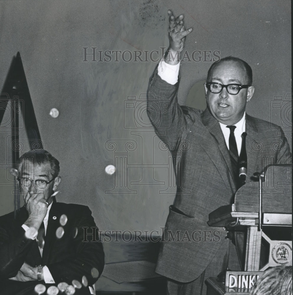 1966 Press Photo Chairman Weil, Henry Gobeil flings, &quot;Convention Dollars&quot; at DAC - Historic Images