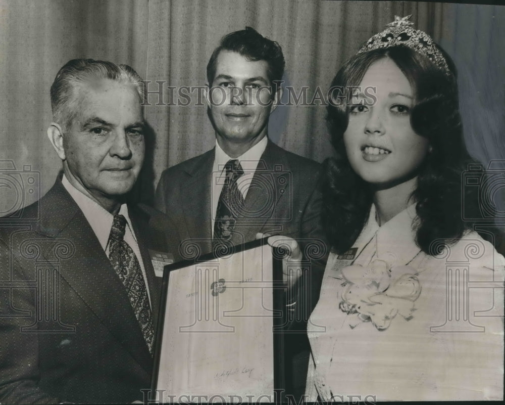 1973 Press Photo Sherry Ballard, Auburn University, Alabama Textile Safety Queen - Historic Images