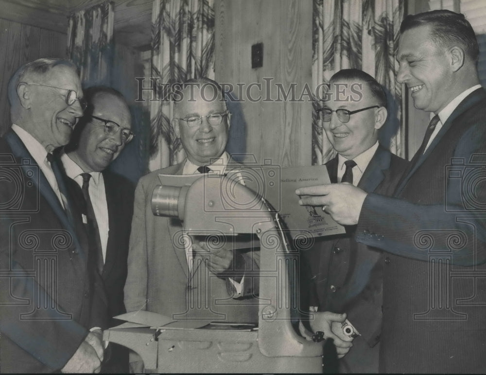 1960 Press Photo Raymond Hurlbert, Other Alabama Businessmen - abno04512 - Historic Images