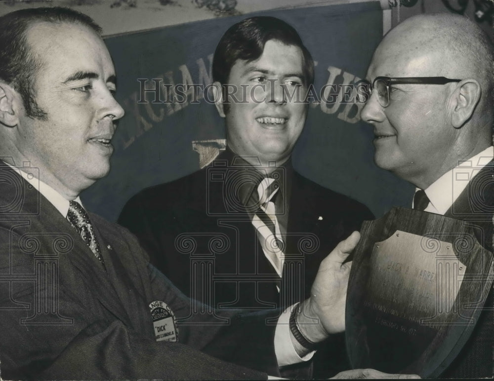 1971 Bill Baxley, Attorney General of Alabama, Honors Top Policeman-Historic Images